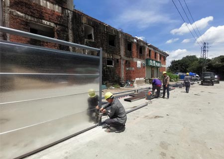 深圳光明新區(qū)碧水路 C類鋼結構 施工圍擋